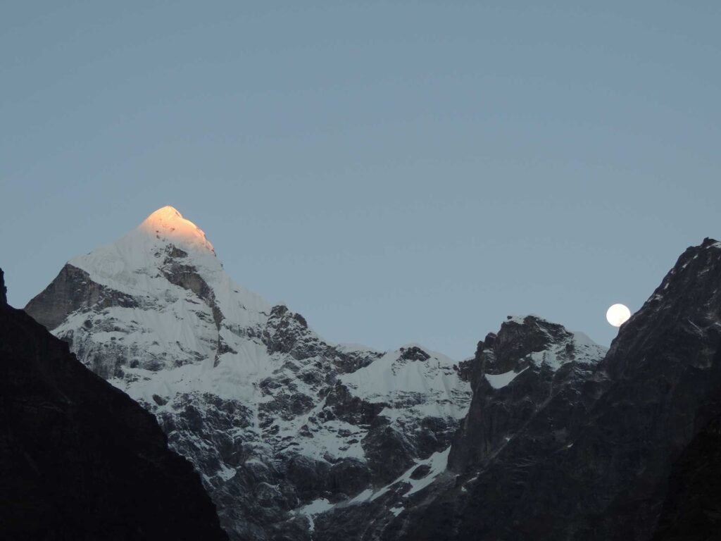 Garhwal Himalaya Trek Photo