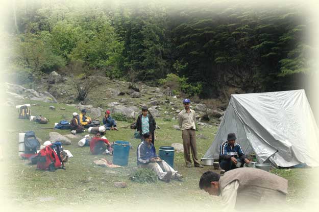 Camping in Himalaya Photo