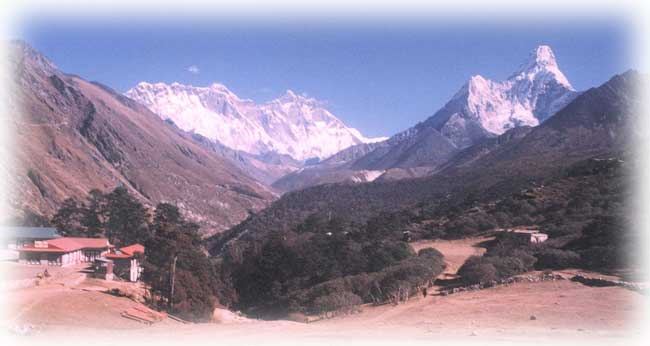 Nepal Himalaya Trek Photo