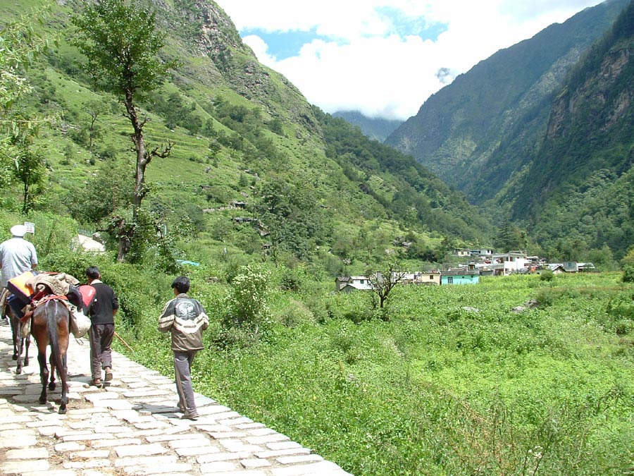 Garhwal Himalaya Trek Photo