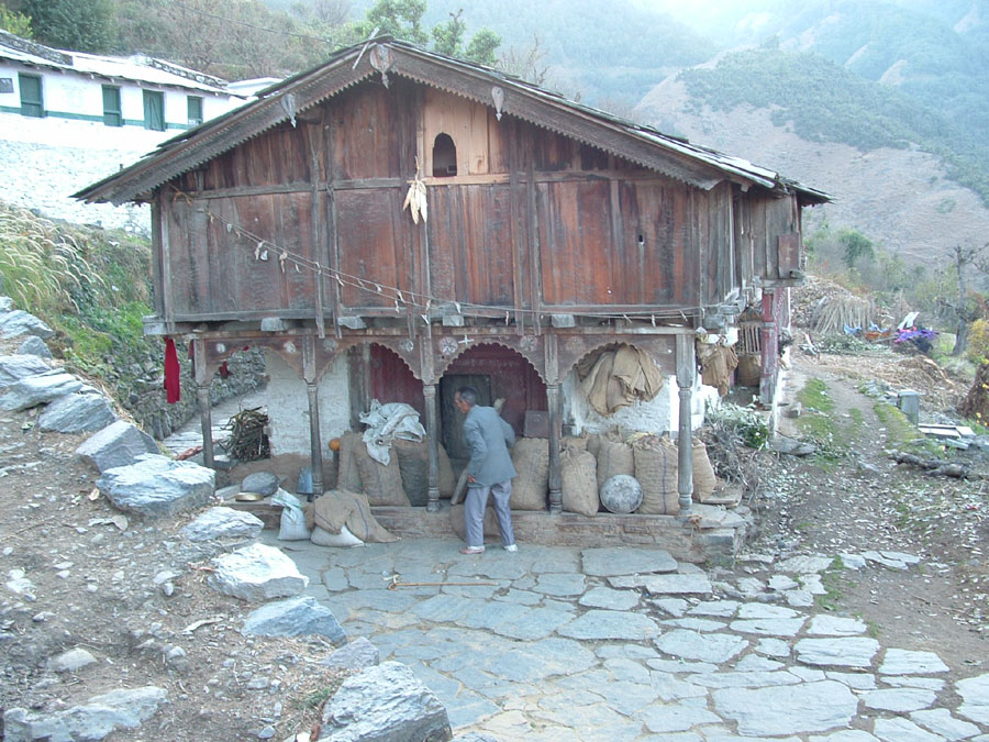 Garhwal Himalaya Trek Photo