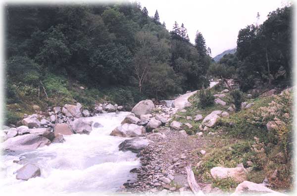 Garhwal Himalaya Trek Photo