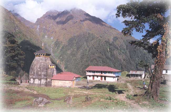 Garhwal Himalaya Trek Photo